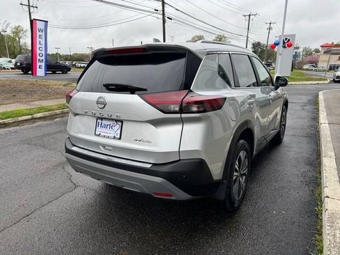 Used 2023 Nissan Rogue SV w/ SV Premium B Package AWD/4WD image 5