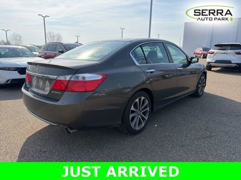 Used 2014 Honda Accord Sport image 3