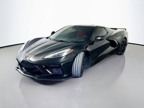 Used 2023 Chevrolet Corvette 2LT w/ Z51 Performance Package image 4