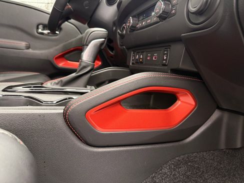 Used 2024 Nissan Frontier PRO-4X w/ Pro Premium Package image 27