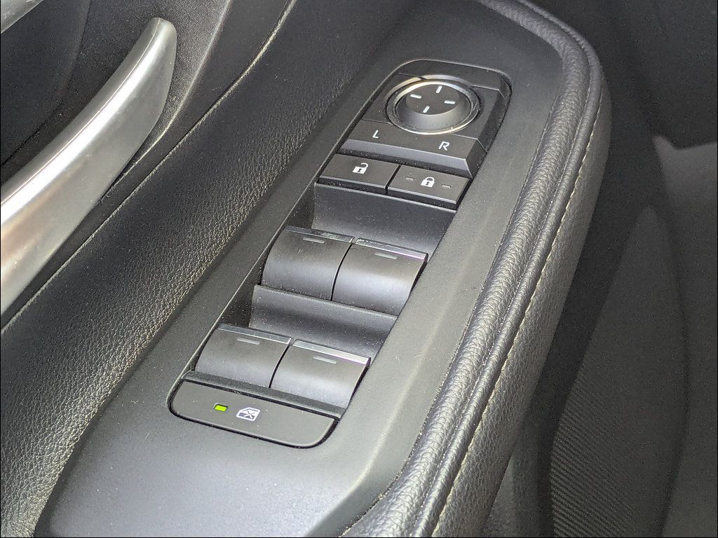 Used 2024 Toyota Grand Highlander FWD image 27