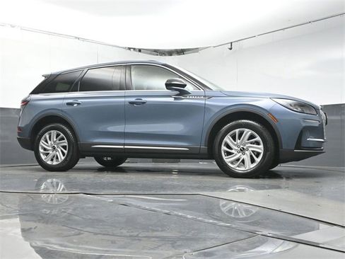 Used 2024 Lincoln Corsair FWD image 31