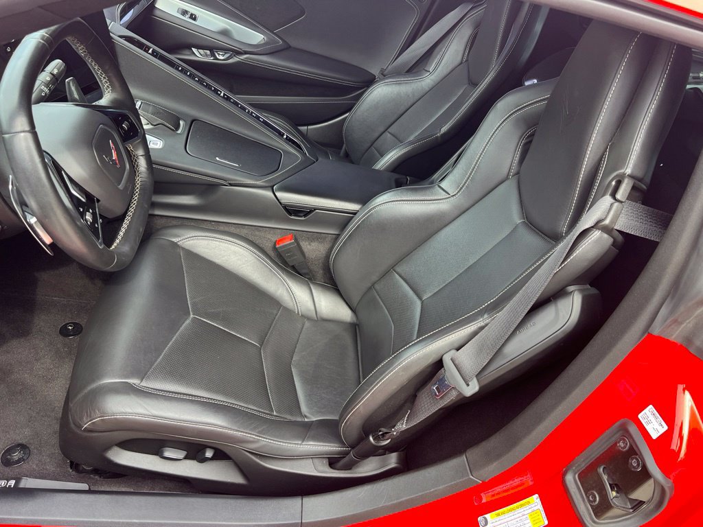 Used 2020 Chevrolet Corvette Stingray Coupe w/ 1LT RWD image 19