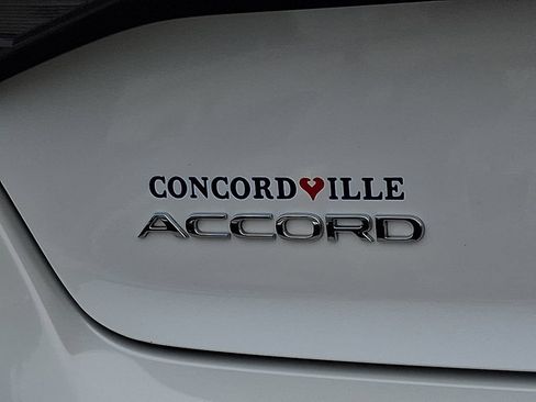 Used 2025 Honda Accord Touring image 30