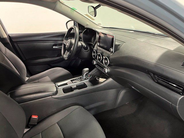 Used 2024 Nissan Sentra SV FWD image 11