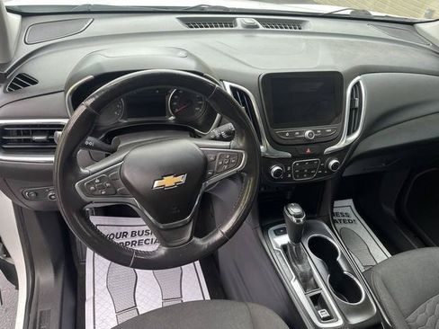 Used 2018 Chevrolet Equinox LT w/ LT True North Edition AWD/4WD image 13