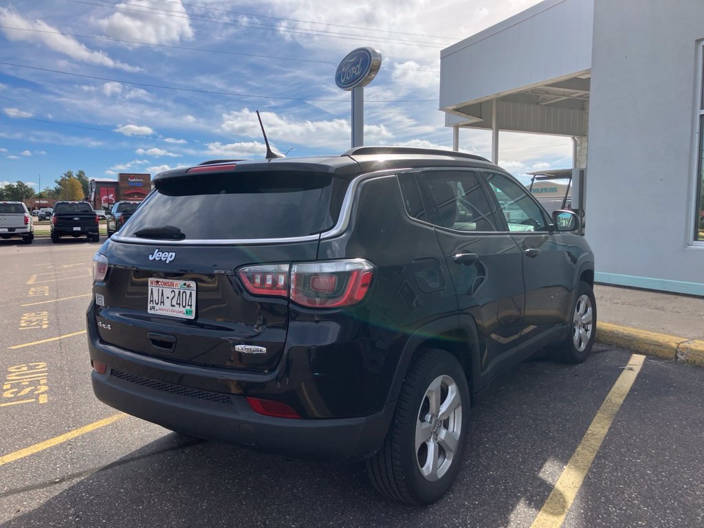 Used 2019 Jeep Compass Latitude w/ Popular Equipment Group AWD/4WD image 5