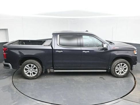 Used 2022 Chevrolet Silverado 1500 LTZ AWD/4WD image 27