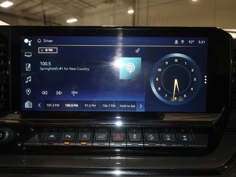 Used 2024 Chevrolet Silverado 1500 ZR2 w/ Technology Package AWD/4WD image 13