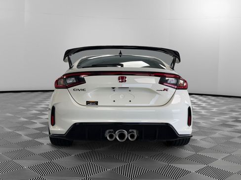 Used 2025 Honda Civic Type R image 7