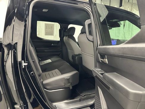 Used 2025 Toyota Tacoma TRD Off-Road image 53