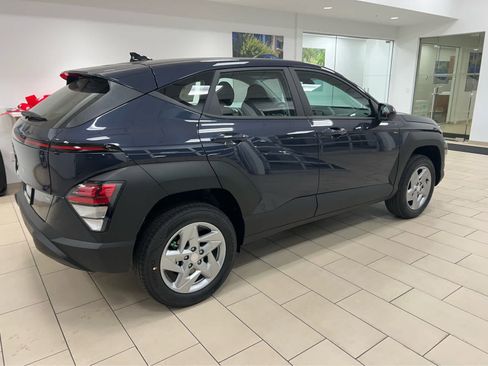 New 2026 Hyundai Kona SE image 6