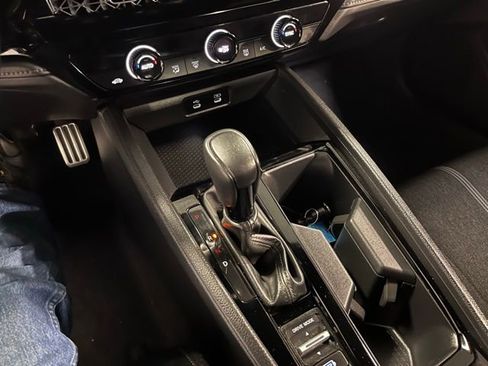 Used 2023 Honda Accord Sport image 29