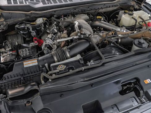 Used 2023 Ford F250 Lariat w/ Sport Appearance Package image 59