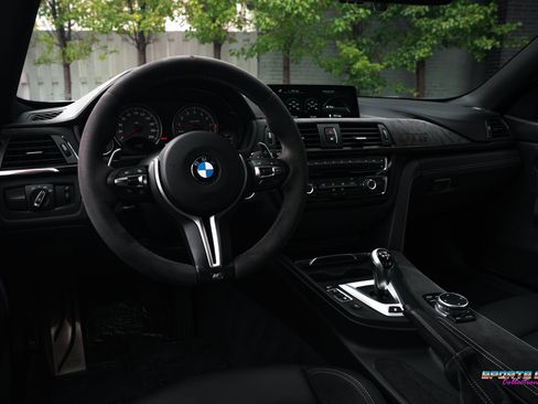 Used 2016 BMW M4 GTS RWD image 11