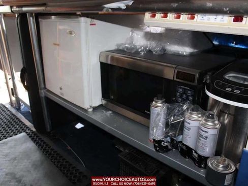 Used 2006 Ford E-450 and Econoline 450 image 22