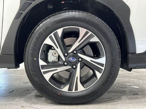Certified 2025 Subaru Crosstrek 2.0i Premium AWD/4WD image 10