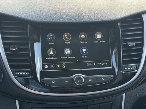 Certified 2019 Chevrolet Trax LT w/ LT Convenience Package image 24