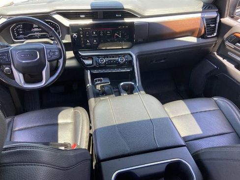 Used 2023 GMC Sierra 1500 Denali w/ Denali Reserve Package AWD/4WD image 17