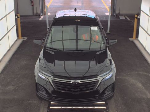 Used 2024 Chevrolet Equinox LS w/ Midnight Edition FWD image 2