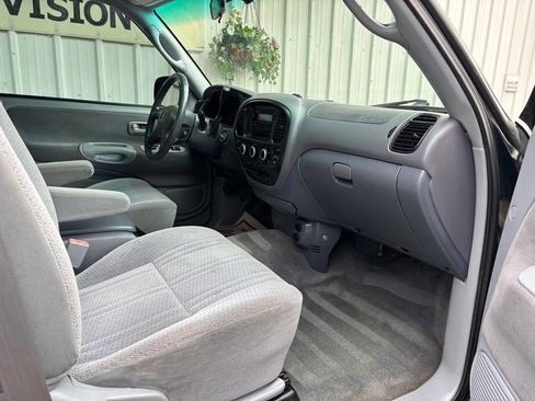 Used 2001 Toyota Tundra SR5 image 12