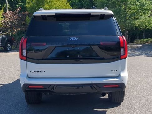 Certified 2025 Ford Expedition Max Platinum w/ Stealth Appearance Package AWD/4WD image 5