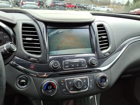 Used 2017 Chevrolet Impala Premier w/ Enhanced Convenience Package image 27