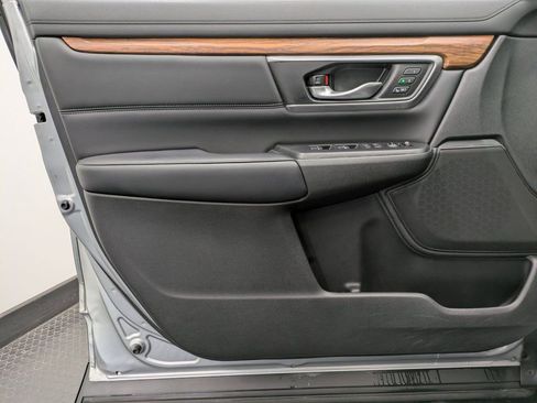 Used 2017 Honda CR-V EX-L image 7