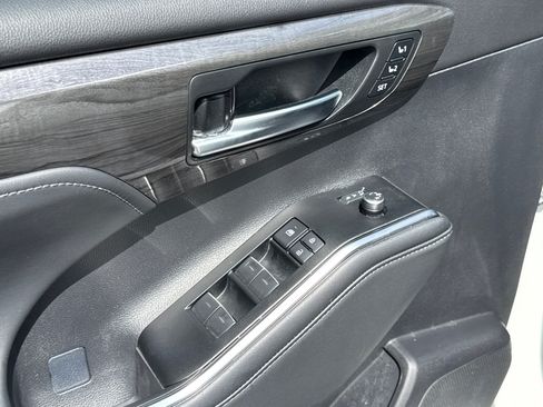 New 2026 Toyota Highlander Limited AWD/4WD image 29