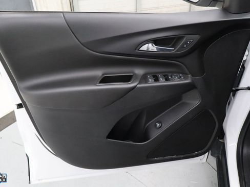 Used 2024 Chevrolet Equinox LT FWD image 14