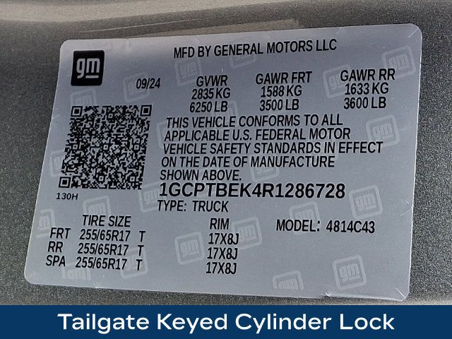 Used 2024 Chevrolet Colorado W/T w/ WT Convenience Package II AWD/4WD image 31