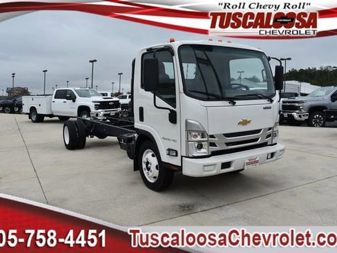 New 2025 Chevrolet Low Cab Forward image 1