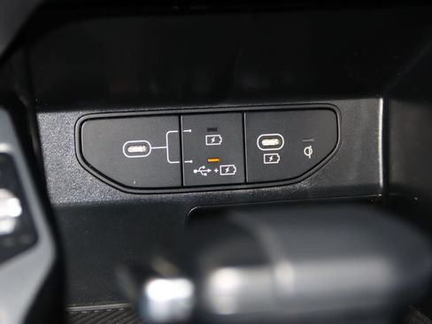 Used 2025 Kia Sorento SX AWD/4WD image 42