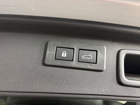 Used 2024 Subaru Forester Wilderness w/ Wilderness Package image 33