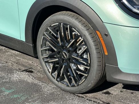 New 2026 MINI Cooper S image 29