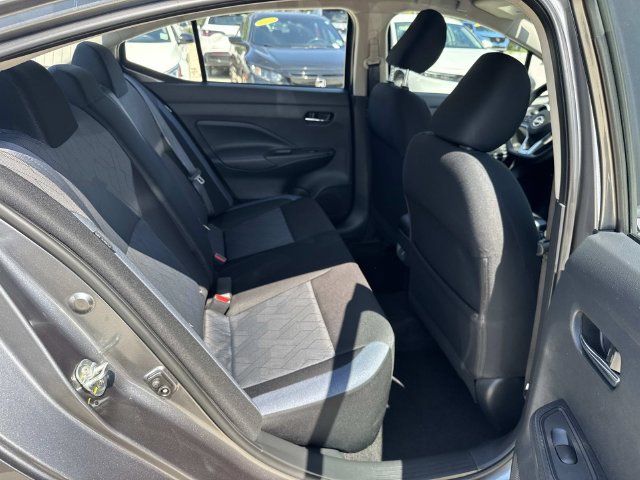 Used 2024 Nissan Versa SV w/ Trunk Package FWD image 9