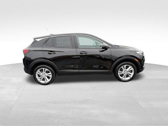 Used 2023 Buick Encore GX Preferred w/ Cold Weather Comfort Package AWD/4WD image 4