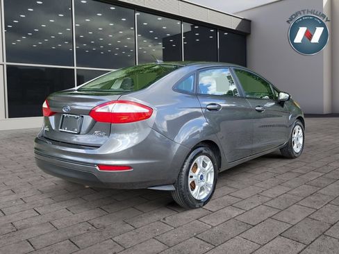 Used 2016 Ford Fiesta SE FWD image 5