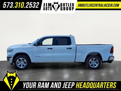 New 2026 RAM 1500 4x4 Crew Cab image 16
