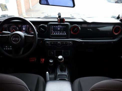 Used 2022 Jeep Wrangler Unlimited Sport AWD/4WD image 40