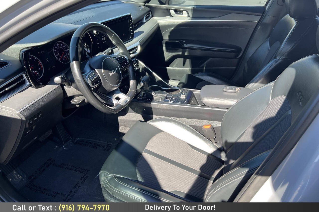 Used 2023 Kia K5 GT-Line w/ GT-Line Premium Package FWD image 13