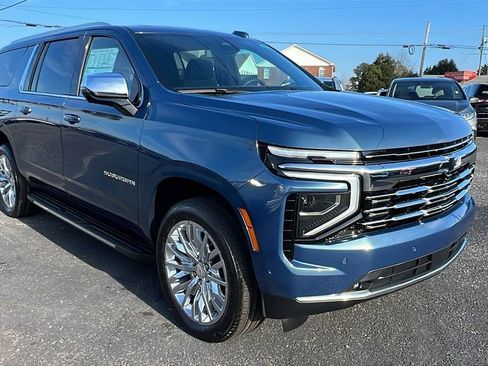 New 2026 Chevrolet Suburban Premier w/ Sun And Tow Package image 3