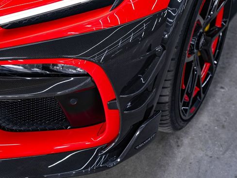 Used 2023 Ferrari Purosangue AWD/4WD image 28