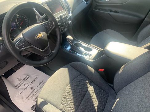 Used 2023 Chevrolet Equinox LT AWD/4WD image 11