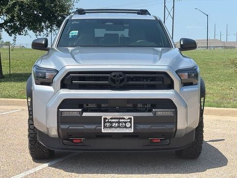 Used 2026 Toyota 4Runner SR5 RWD image 3
