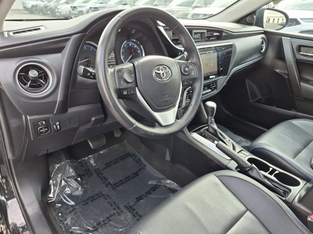 Used 2018 Toyota Corolla XSE FWD image 10