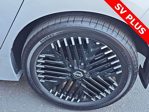 Used 2024 Nissan Leaf SV Plus image 12