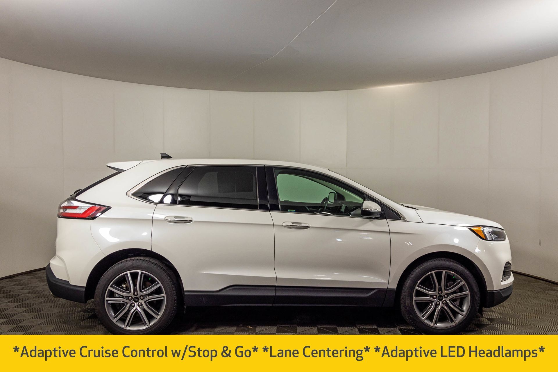 Used 2024 Ford Edge Titanium w/ Equipment Group 301A AWD/4WD image 15