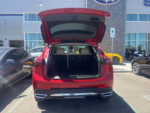 Used 2025 Buick Envision Preferred AWD/4WD image 5