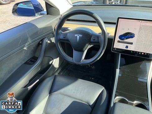 Used 2018 Tesla Model 3 Long Range RWD image 36